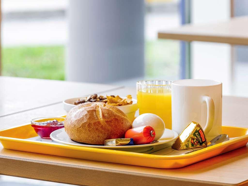 Ibis Budget Sevilla Aeropuerto Ανέσεις φωτογραφία